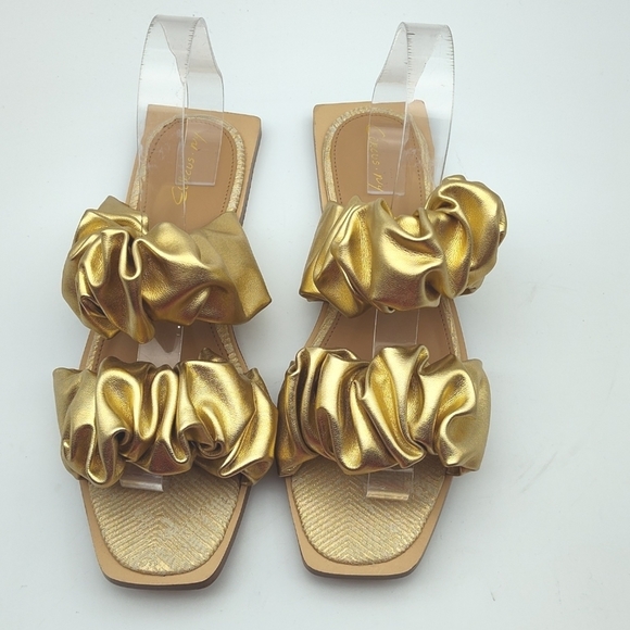 New Sam Edelman Circus Squared Toe Sandal in Gold - Picture 5 of 9